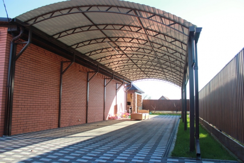 Заказать распашные ворота сделать  Донецк, Макеевка, Волноваха, Мариуполь,Горловка, Снежное, Торез, Шахтёрск, Ясиноватая, Еленовка, Докучаевск, Амвросиевка,Харцызск, Енакиево, Авдеевка.