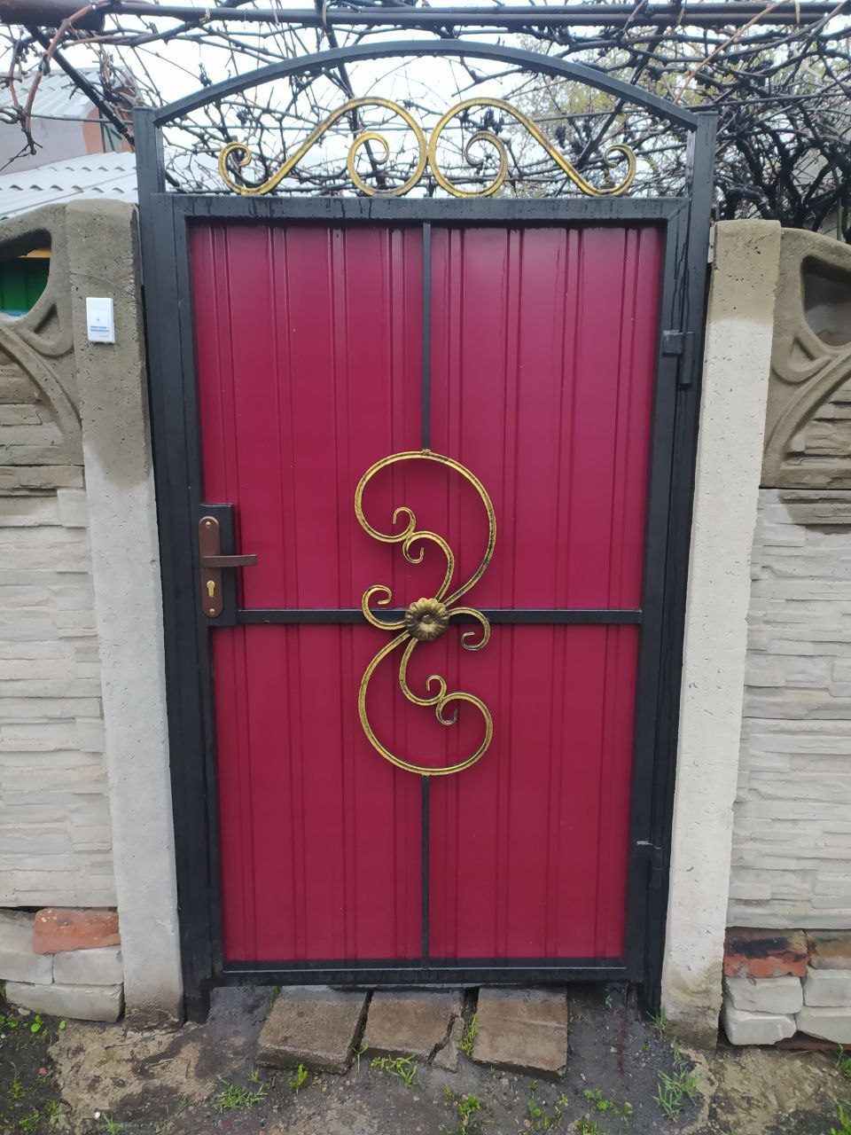 Заказ кованных калиток в Донецке ДНР