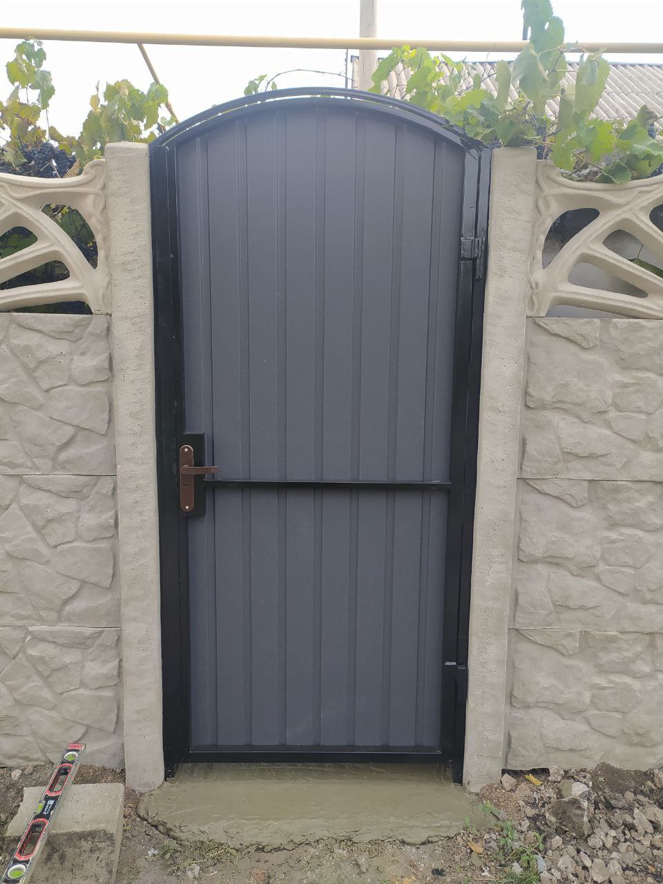 Заказ кованных калиток в Донецке ДНР