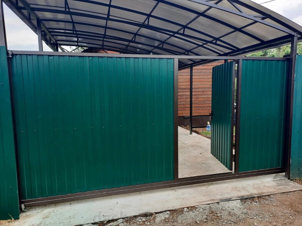 Заказать Заборы сделать из 3д сетки гиттер а Донецк, Макеевка, Волноваха, Мариуполь,Горловка, Снежное, Торез, Шахтёрск, Ясиноватая, Еленовка, Докучаевск, Амвросиевка,Харцызск, Енакиево, Авдеевка.