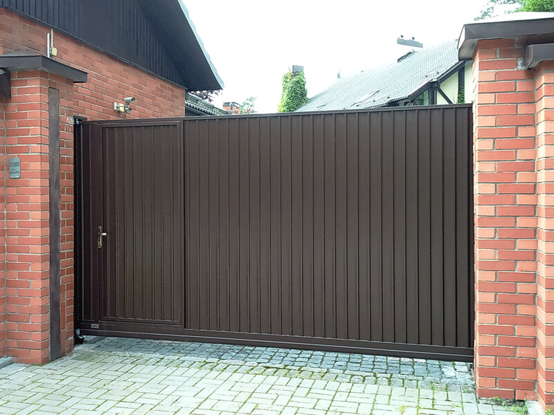 сайт сделать откатные ворота в  Донецк, Макеевка, Волноваха, Мариуполь,Горловка, Снежное, Торез, Шахтёрск, Ясиноватая, Еленовка, Докучаевск, Амвросиевка,Харцызск, Енакиево, Авдеевка.